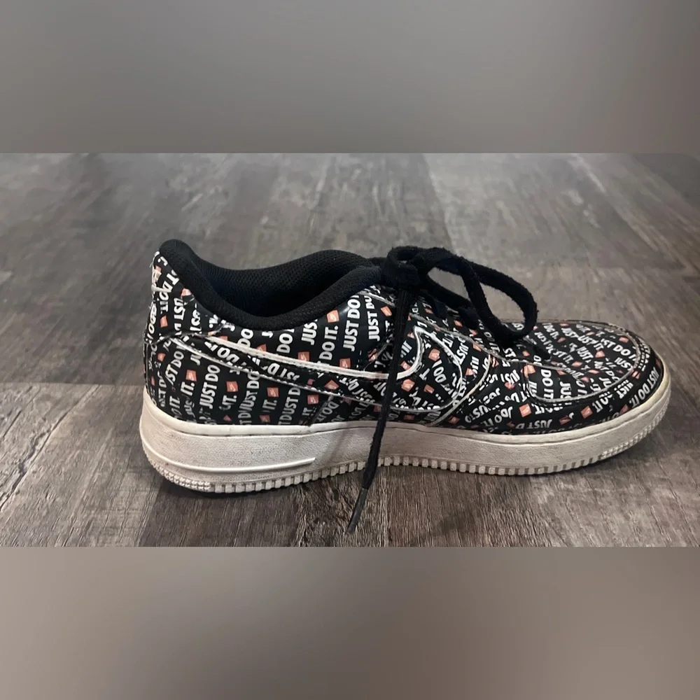 Nike Air Force 1 Low Just Do It Pack Black trainers US size 6.5 Youth